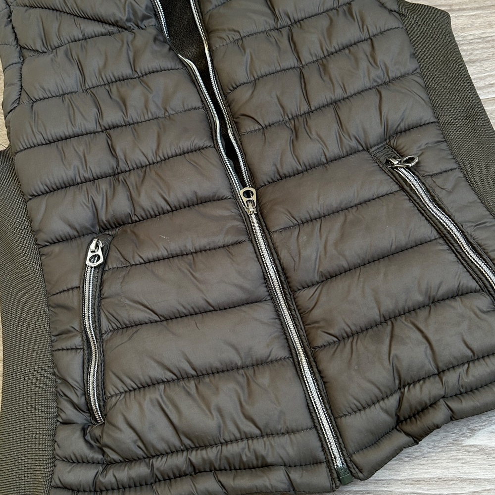 Snobbish Olive Green Puffer Vest, Women's Medium - Picture 7 of 7